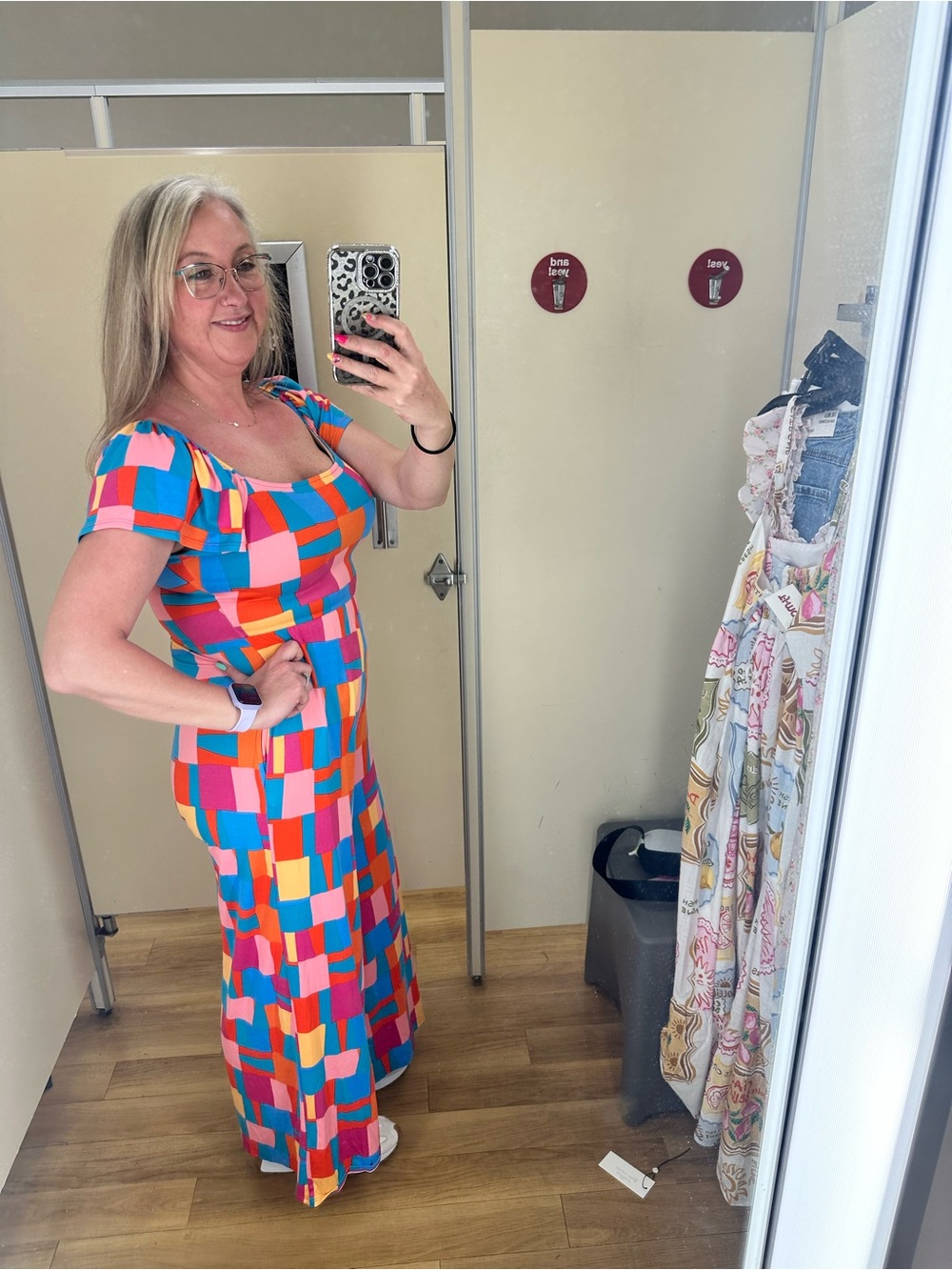 Live Show Notification- Meet your Posher, Shannen - Picture 7 of 15